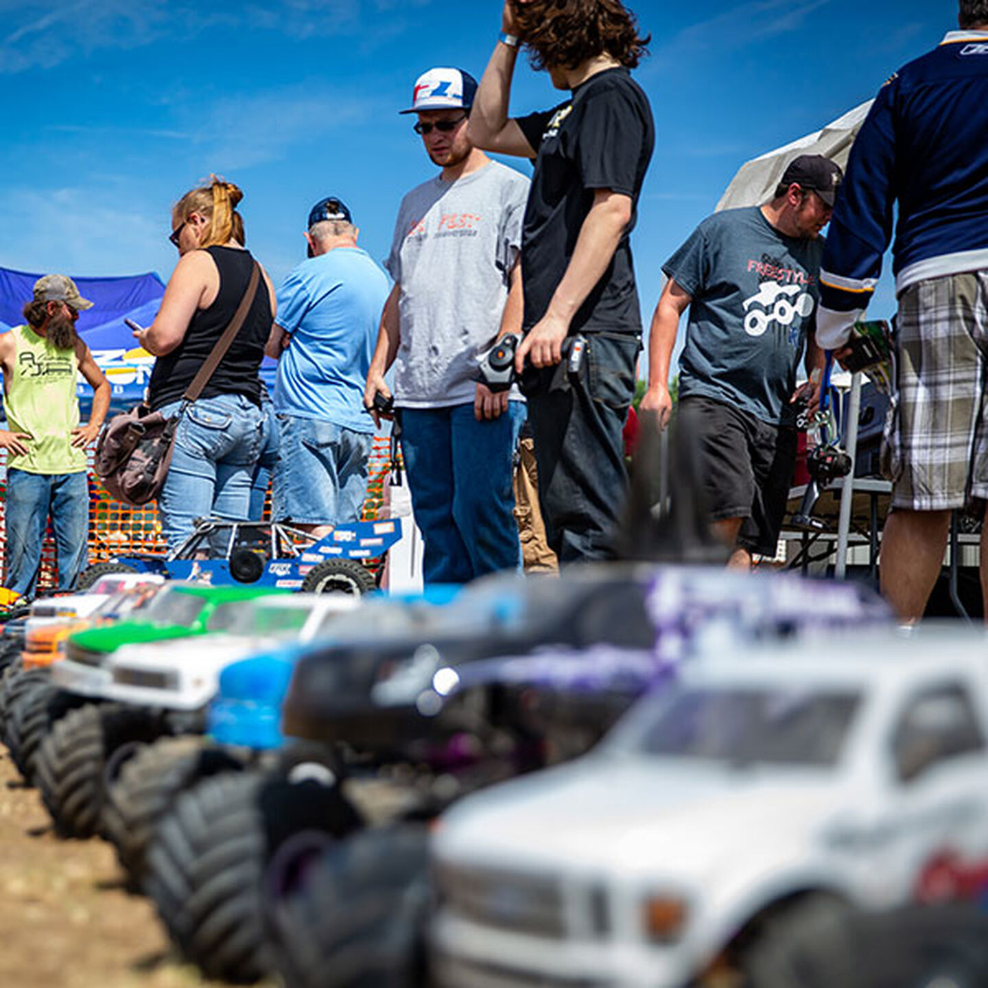 RC forum to connect with other remote control car and airplane hobbyists