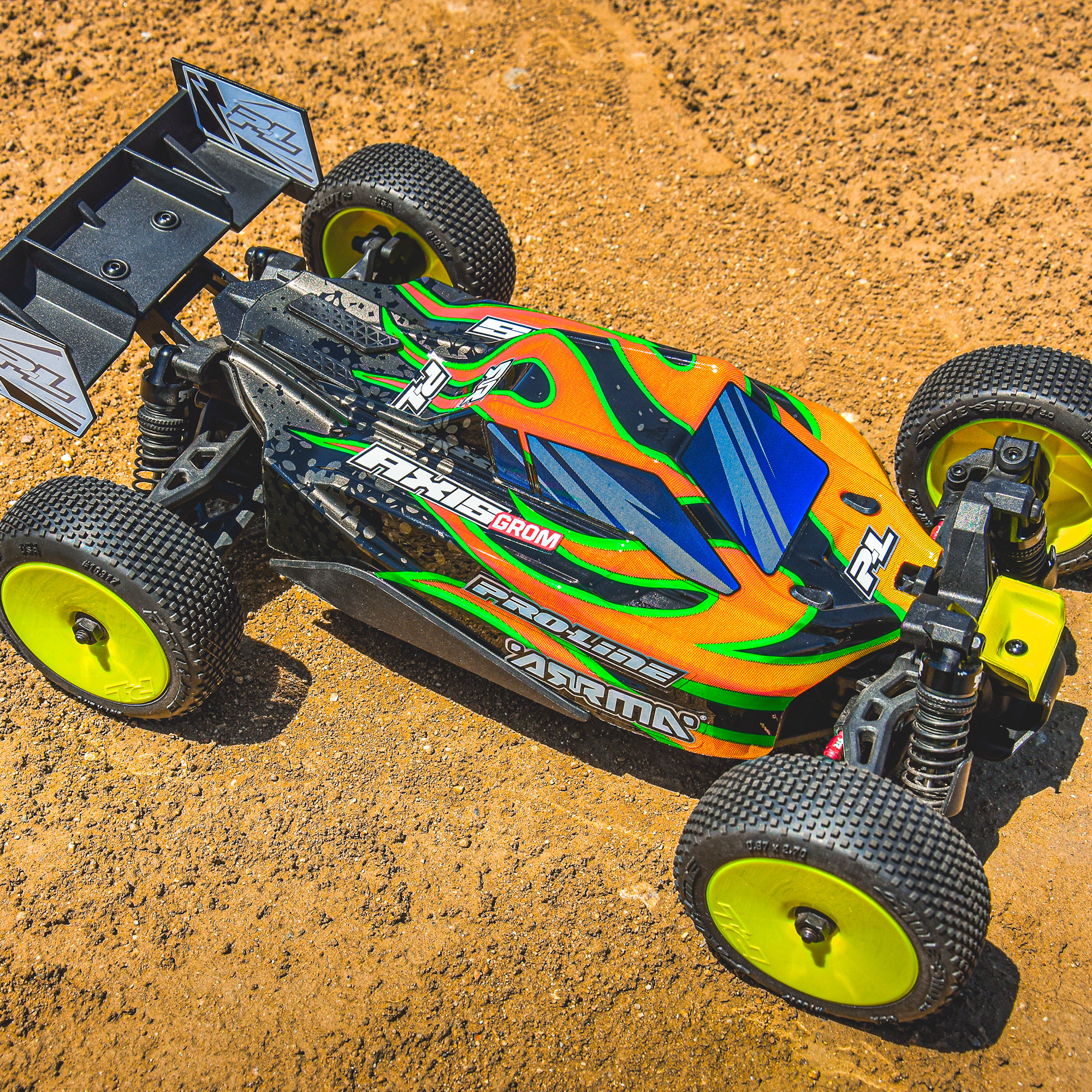Limited Edition 1/14 Pre-Cut/Pre-Painted Axis Tribe (Yellow/Black) Body: Typhon GROM