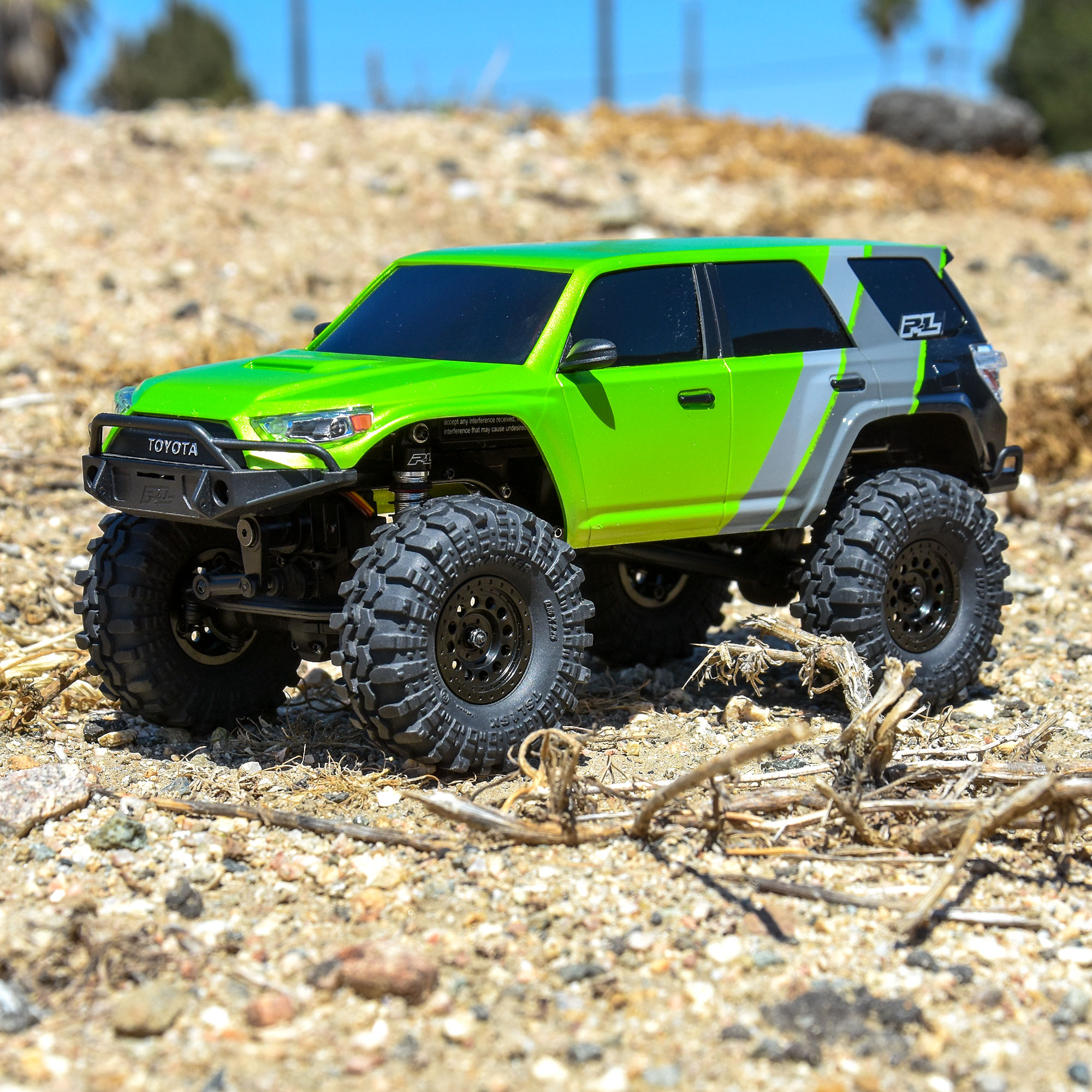 1/24 2023 Toyota 4Runner TRD Pro White Hard Body Unassembled: SCX24
